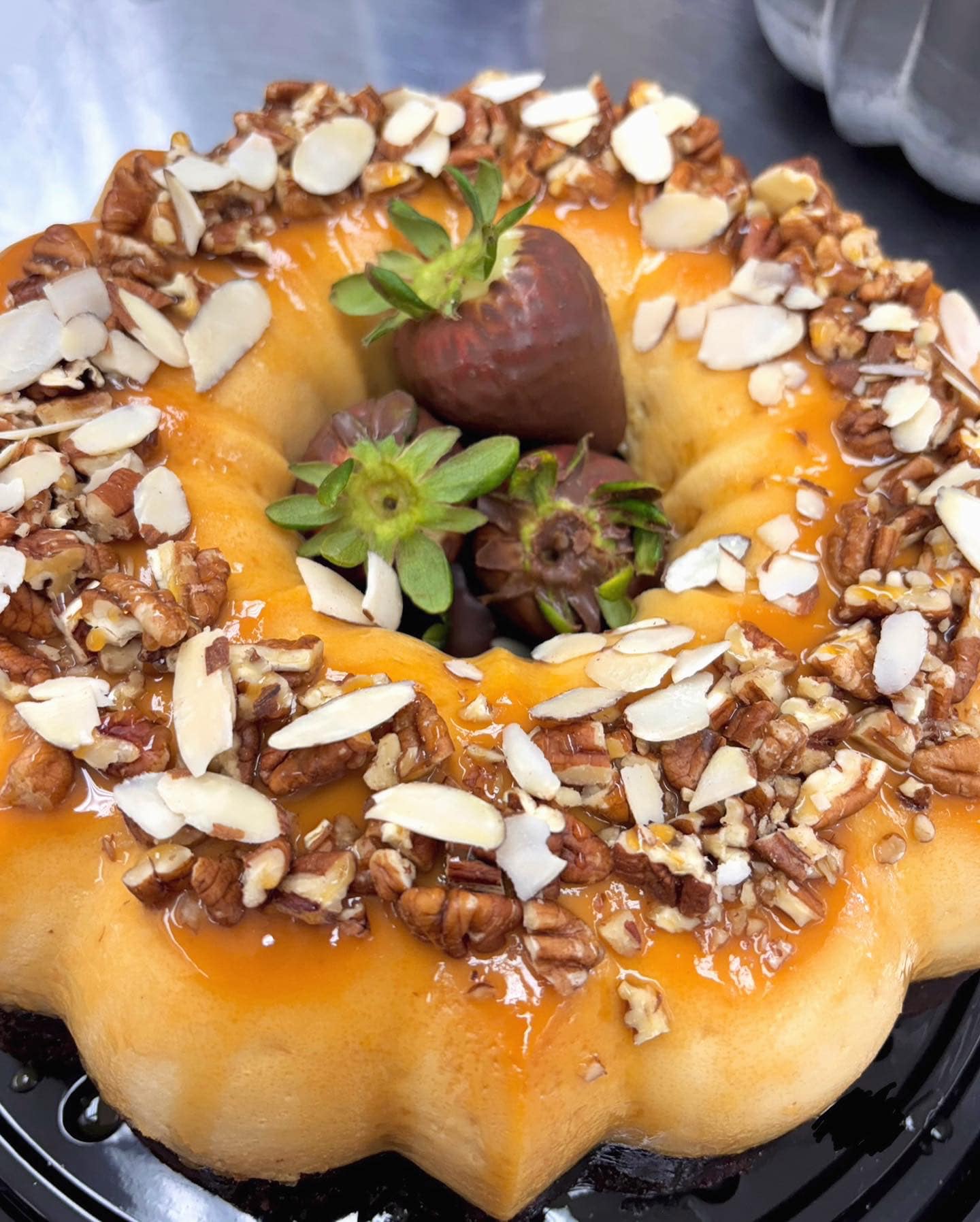 Chocoflán with Nuts